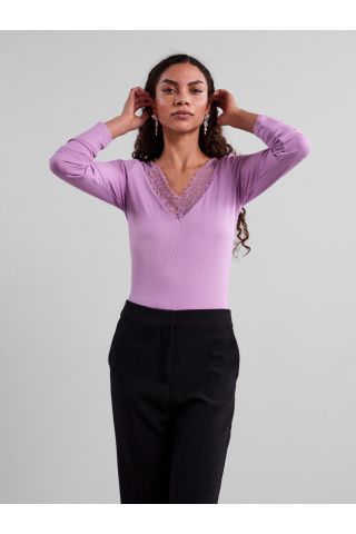 Yaselle ls v-neck