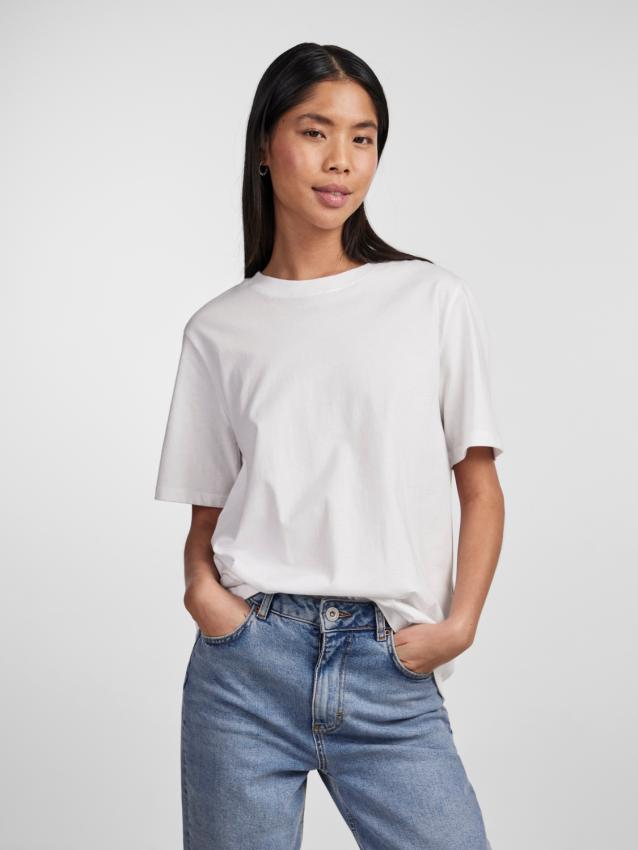 Pcria ss solid tee noos bc Bright white